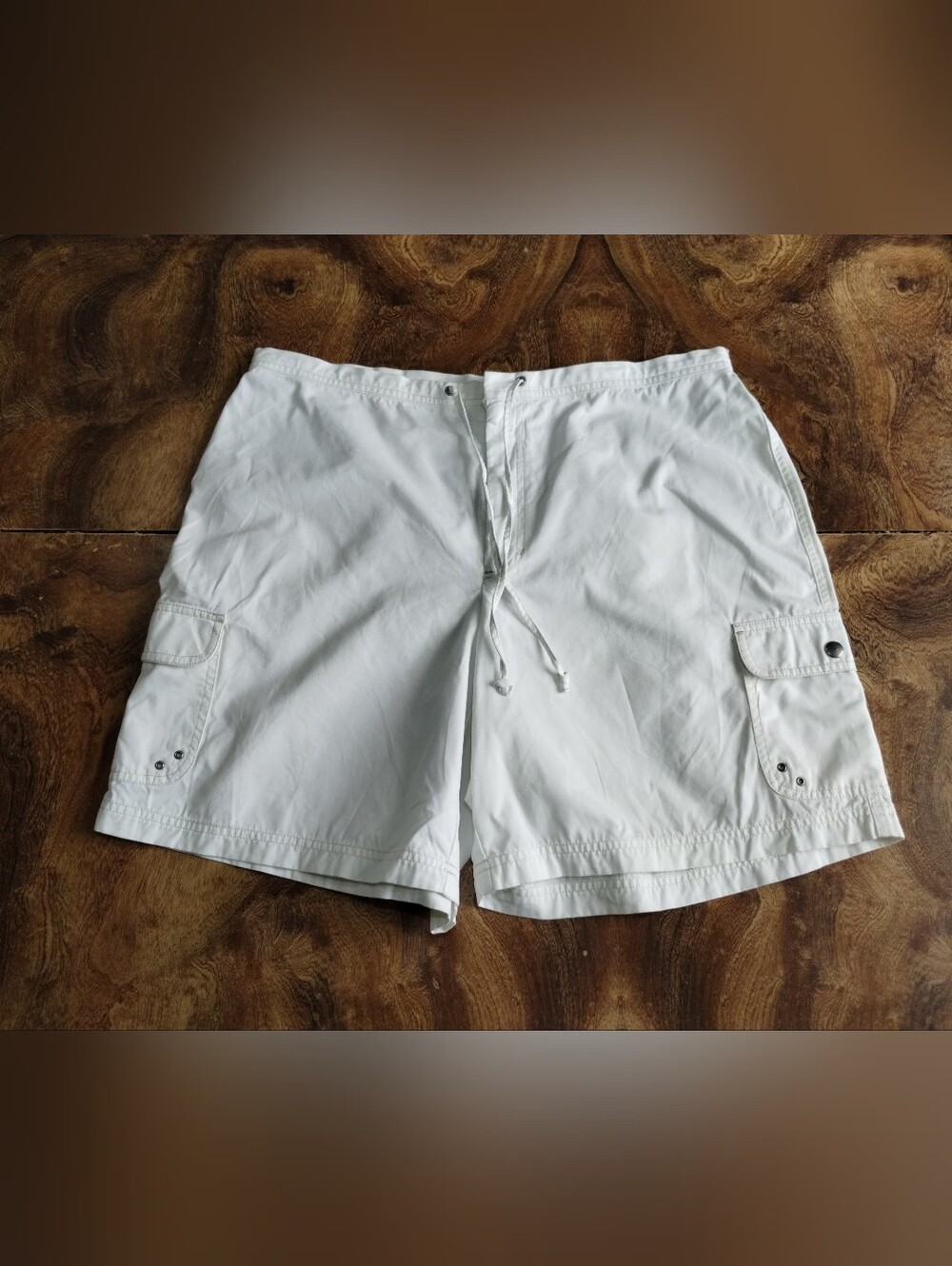 Liz Claiborne White Women's Cargo  Shorts with Drawstring